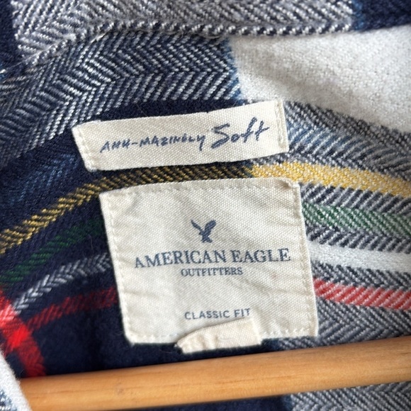 American Eagle Classic Fit Plaid Flannel Shirt Medium - Picture 3 of 4